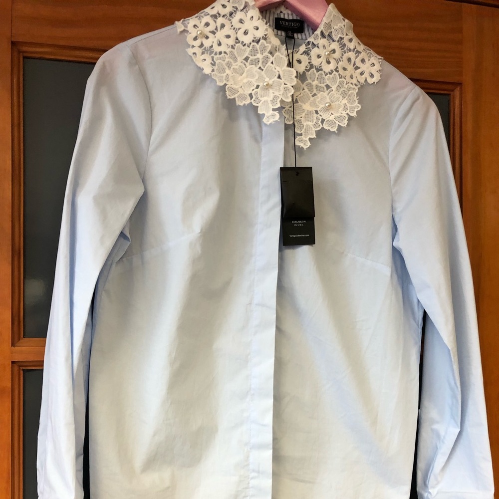 Lace pearl top